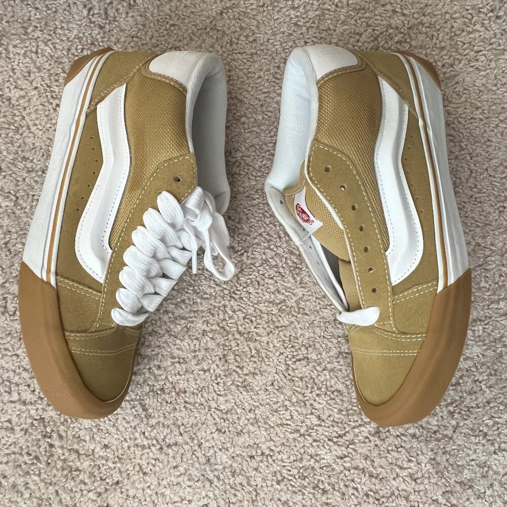 Vans Off the Wall Knu Mid Shoe, Size Men's 9 (Wms 10.5) NWOT
